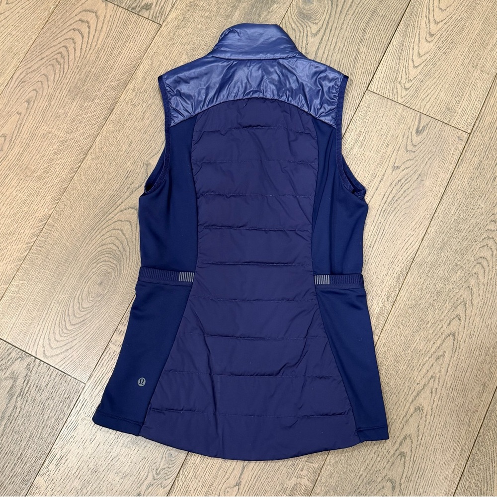 Lululemon | Down For It All Vest *Shine Night Sea | Size 6 - Picture 5 of 6